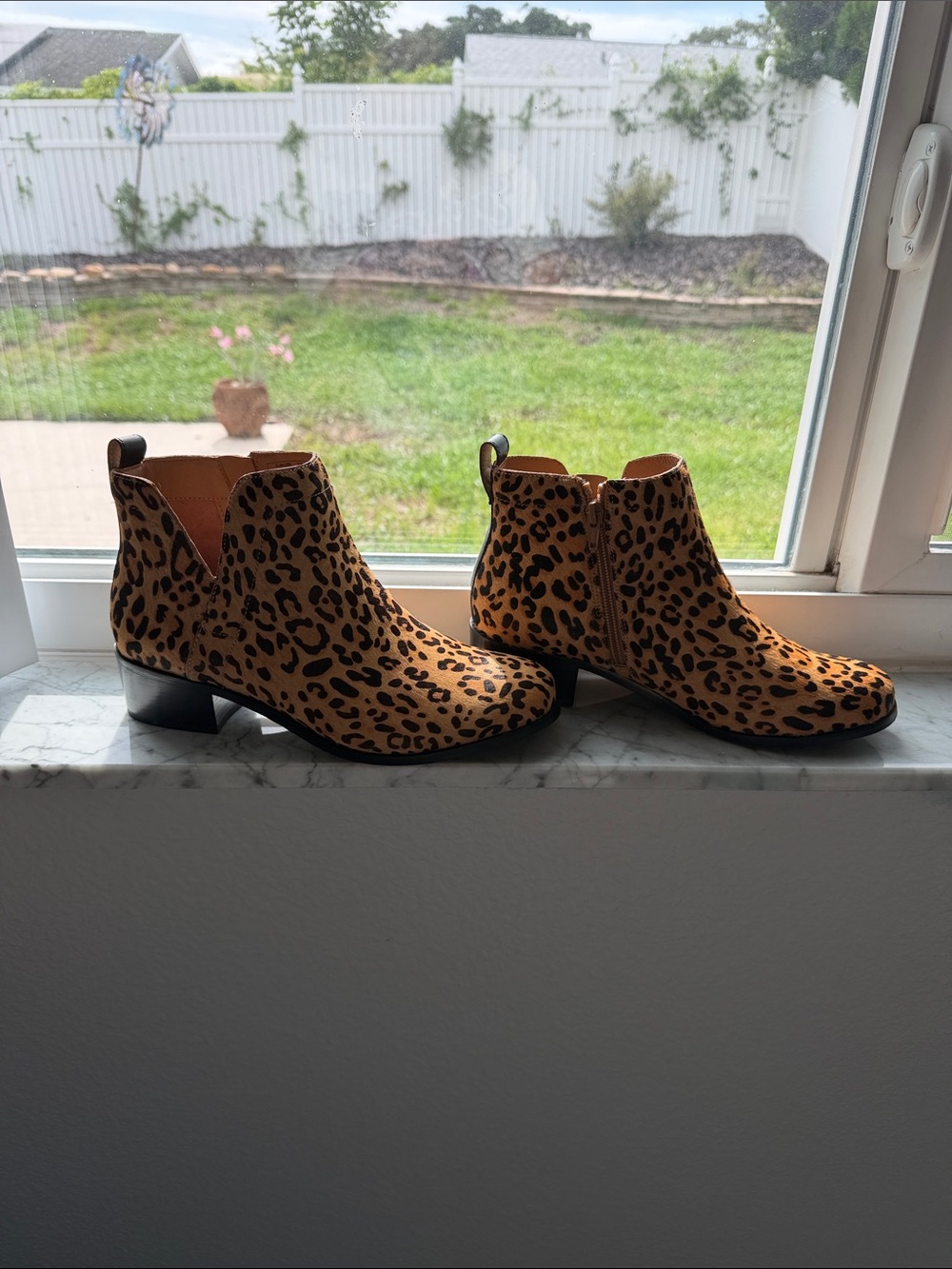 Vionic Leopard Bootie - Picture 2 of 5